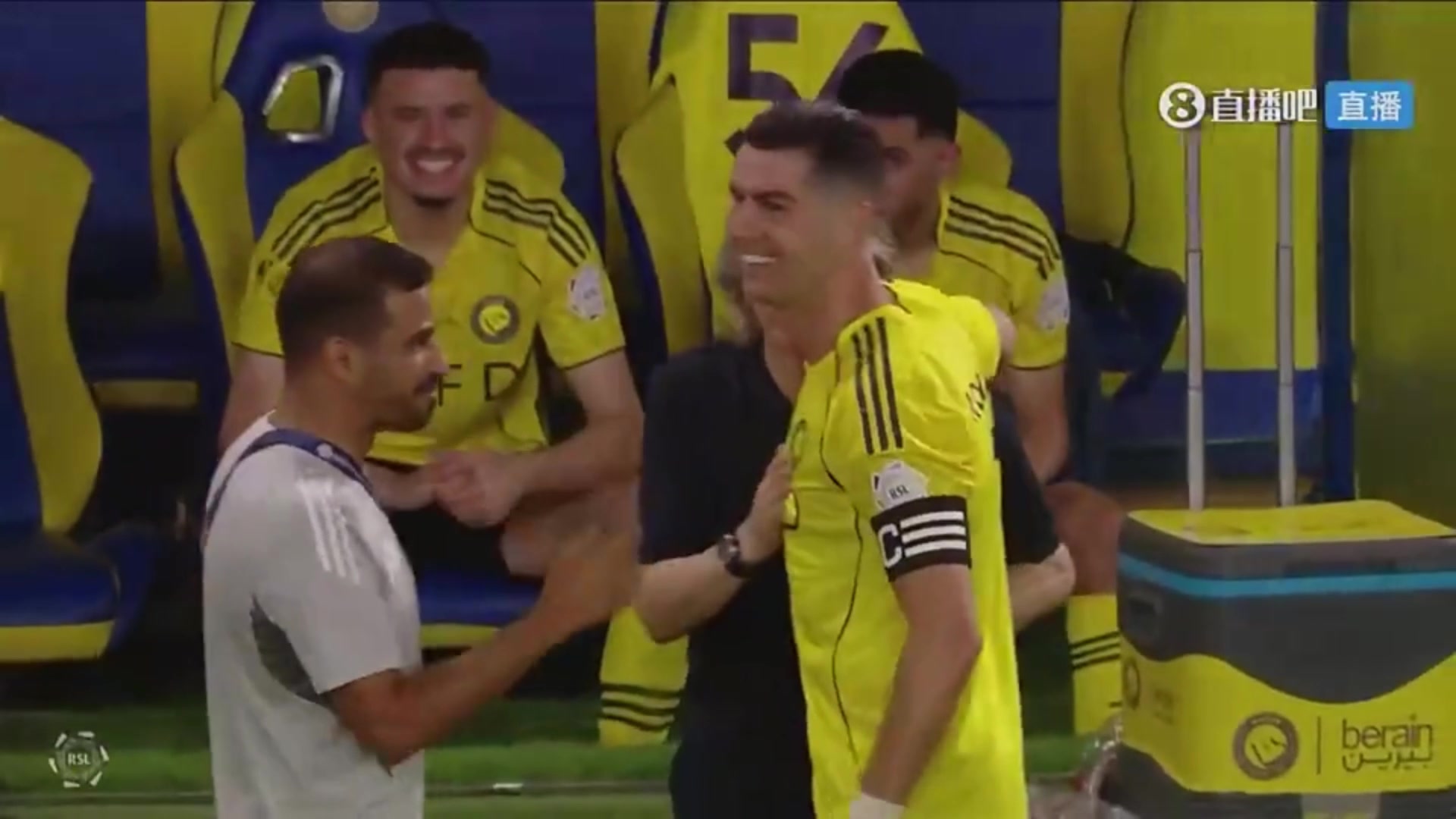 开云入口-双响被换下！胜利主帅：C罗本可戴帽 但他以团队为重选择下场休息